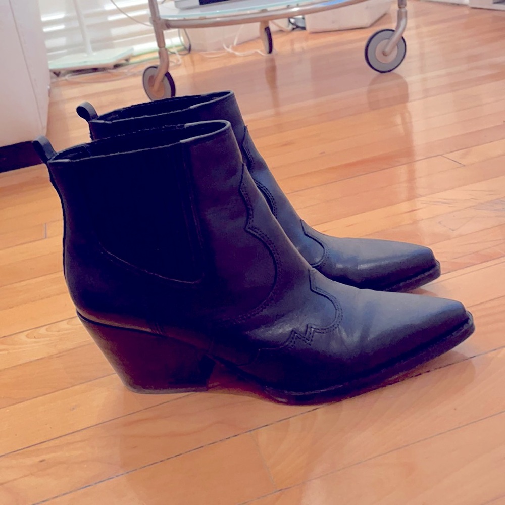 Sam Edelman bootie